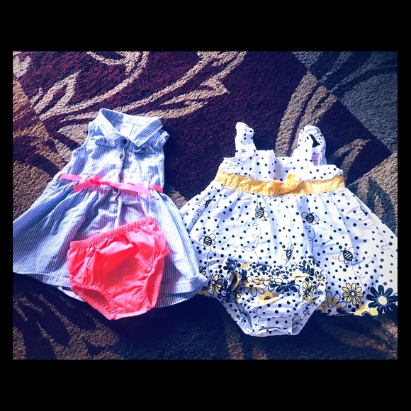 Other - baby girl 3-6 months 2 dresses w/ bloomers EUC